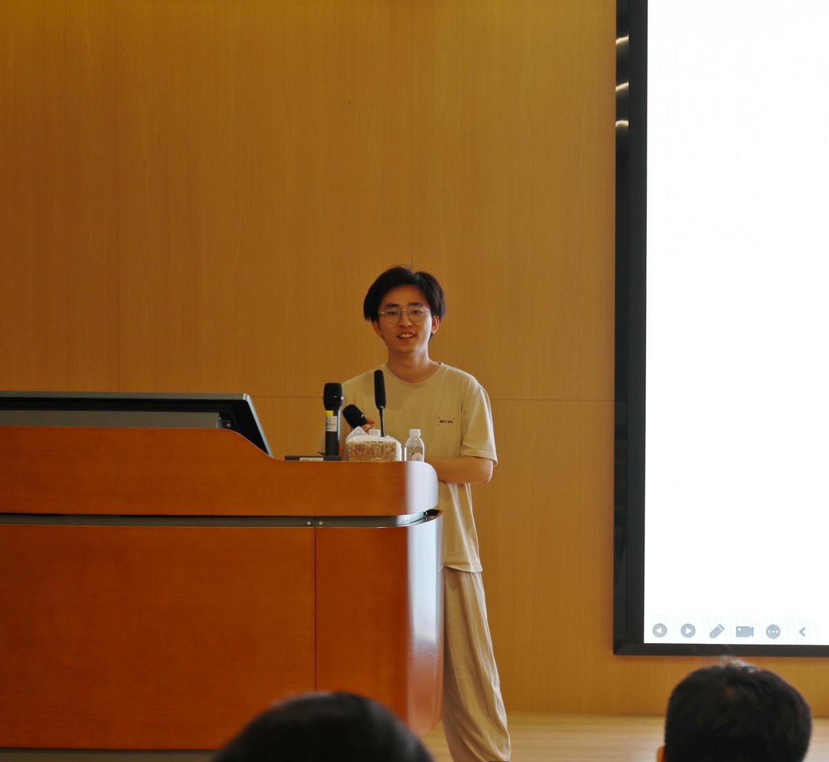 百度飞桨高级工程师詹荣瑞